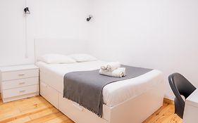 Suites - Elevador Da Bica